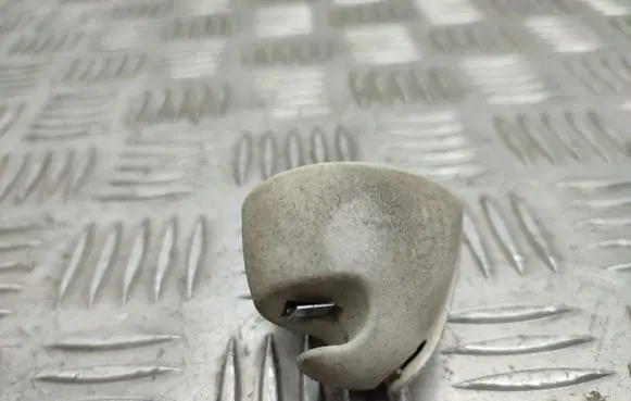 Sun visor clip/hook/bracket