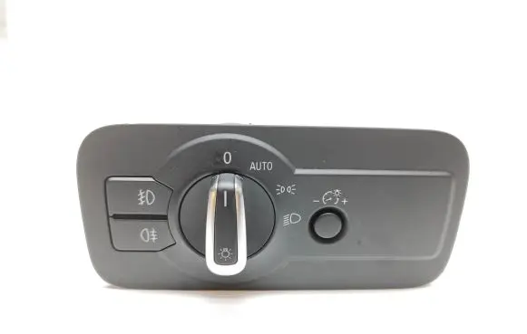 Volkswagen Touareg II Light switch 7P6941431D 748501230000