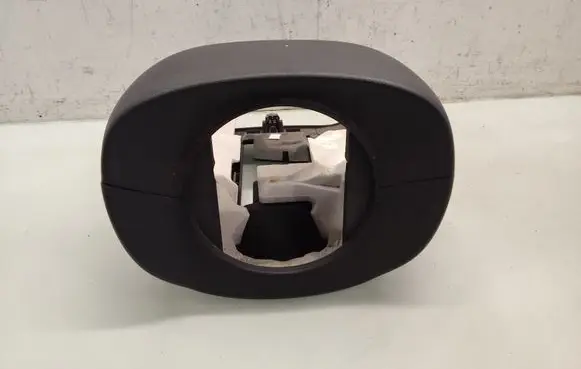 Steering wheel column trim