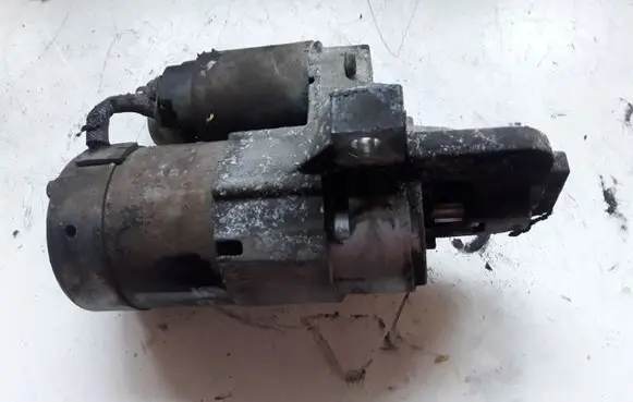 Mazda 5 Starter motor
