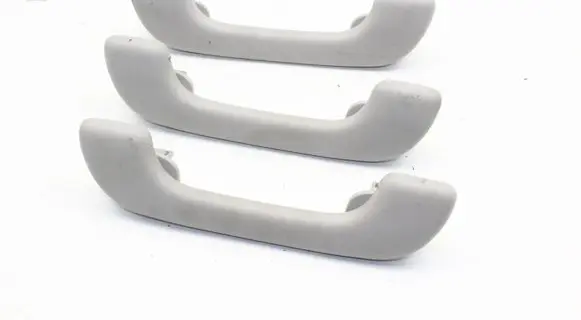 Renault Zoe A set of handles for the ceiling 