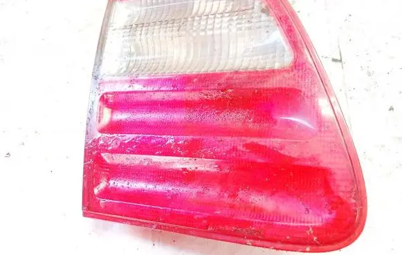 Mercedes-Benz E W210 Tailgate rear/tail lights a2108205964