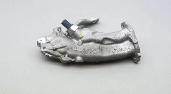 Mercedes-Benz E W212 Other engine bay part