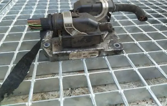 Opel Zafira B Engine control unit/module ECU FFRT
