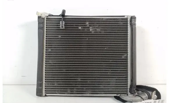 Air conditioning (A/C) radiator (interior)