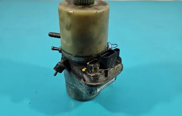 Volkswagen Polo V 6R Power steering pump 6R0423156B IMPRK1514985