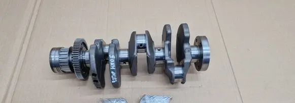 Peugeot 208 I Crankshaft 