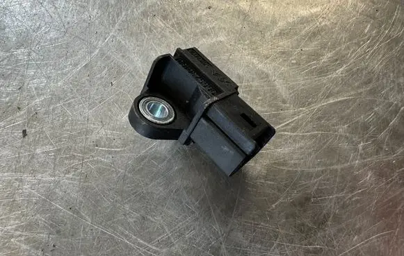 Citroen DS4 Airbag deployment crash/impact sensor 9665730180