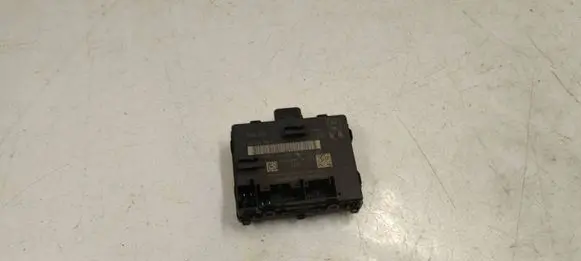 Audi A3 8Y Door control unit/module 5q0959595k