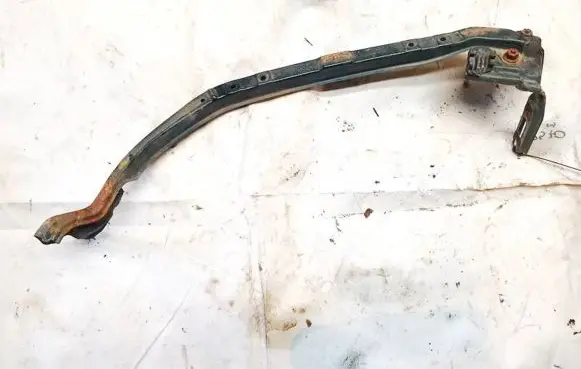 Lexus IS 200-300 Radiator support slam panel