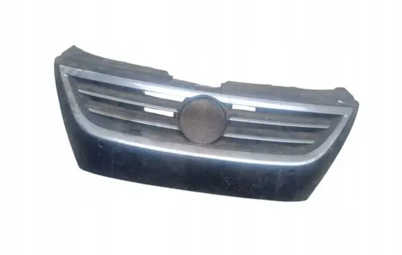 Volkswagen PASSAT CC Front bumper upper radiator grill