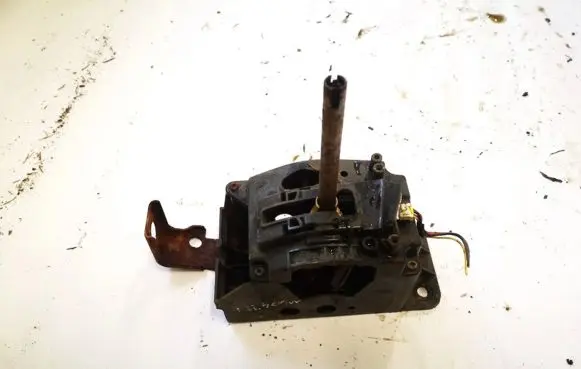 Chrysler 300M Gear shifter/selector