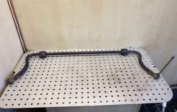 Peugeot 3008 I Front anti-roll bar/sway bar