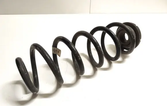 Audi A4 S4 B9 Front coil spring 8W0811115