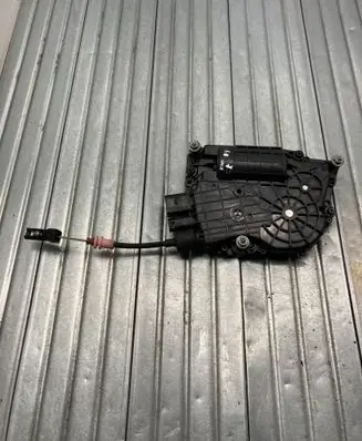 BMW 5 F10 F11 Rear door soft close latching motor 4153310400 22L22