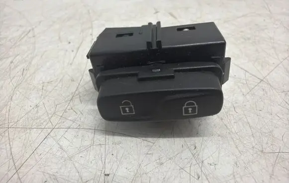 Volvo S80 Central locking switch button