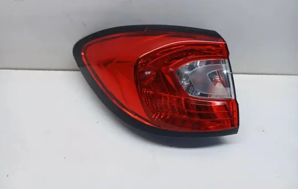 Renault Captur Rear/tail lights 265558548P