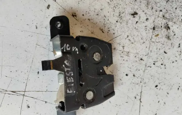 Ford Fiesta Tailgate/trunk/boot lock/catch/latch