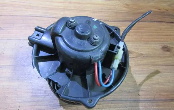 Mitsubishi Carisma Heater fan/blower mf0160700260 mf016070-0260
