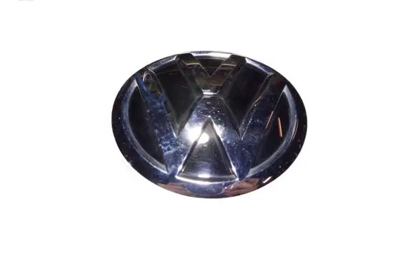 Volkswagen Jetta VI Manufacturers badge/model letters 5C6853630F