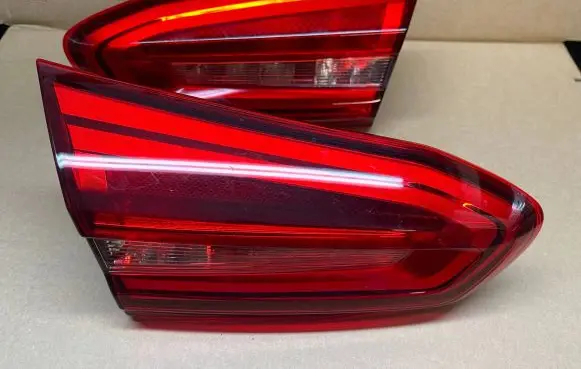 Ford Focus Tailgate rear/tail lights JX7B13A603CA JX7B13A602CA 06062018