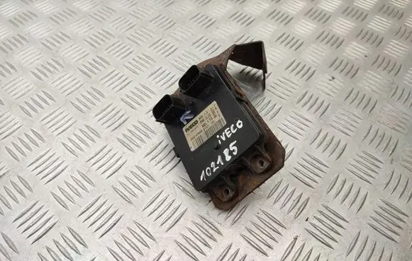 Iveco Daily 6th gen Tow bar trailer control unit/module 5801479495 30100372