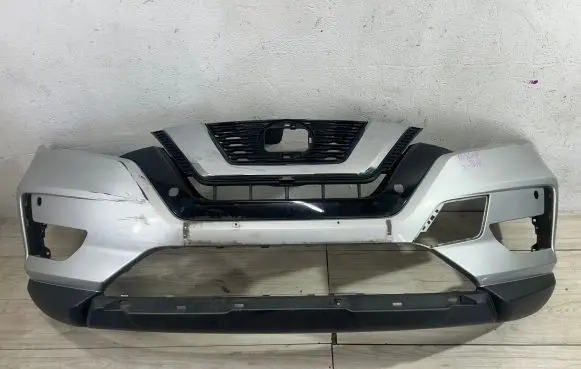 Nissan X-Trail T32 Front bumper