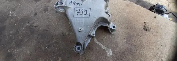 Volkswagen Golf VIII Engine mounting bracket 05E199275E