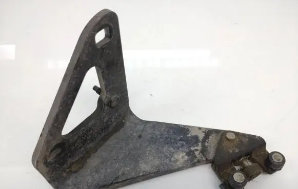 Opel Vivaro Sliding door lower roller guide/hinge 3123717 65709