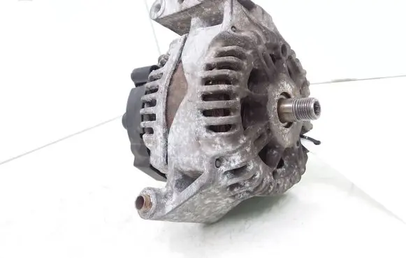 Opel Corsa C Generator/alternator 13117279 13117279YQ