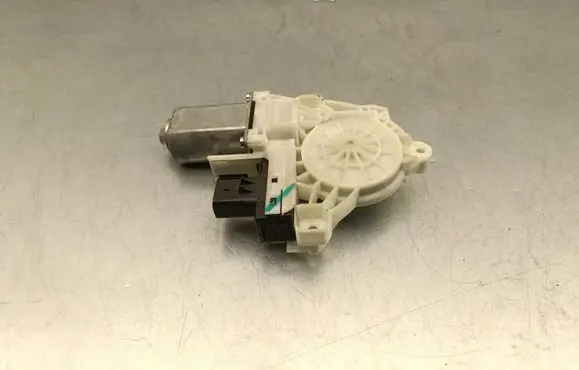 Tesla Model Y Front door window regulator motor G54954100
