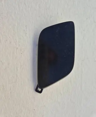 Volvo V40 Front tow hook cap/cover 31425399