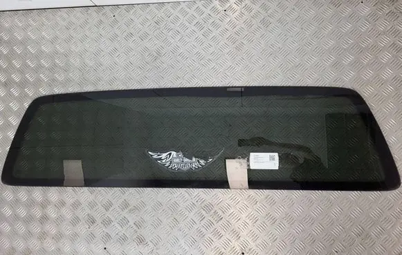 Volkswagen Amarok Rear side window
