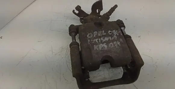 Opel Insignia A Rear brake caliper
