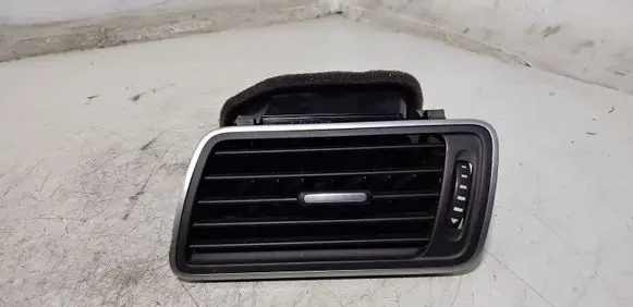 Volkswagen PASSAT B7 Dashboard side air vent grill/cover trim 3AC819701A
