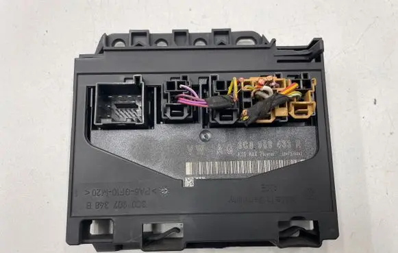 Volkswagen PASSAT B6 Comfort/convenience module 3C0959433R 904727H042