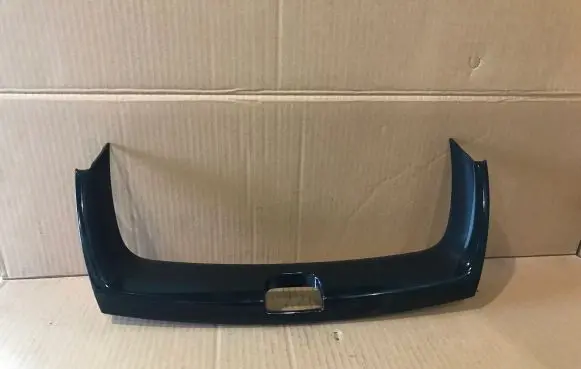 Radio/GPS head unit trim