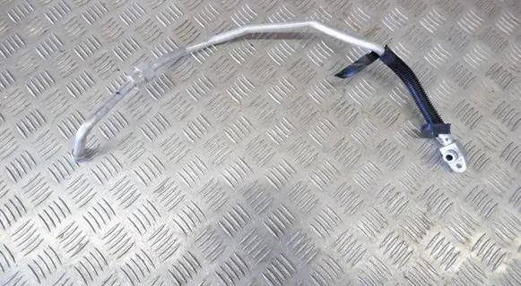Air conditioning (A/C) pipe/hose