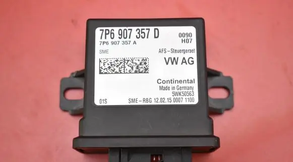 Volkswagen Golf VII Other control units/modules 7P6907357D