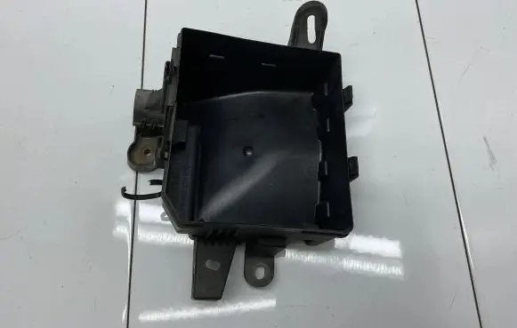 Nissan Juke I F15 Fuse box set 3S0J00101