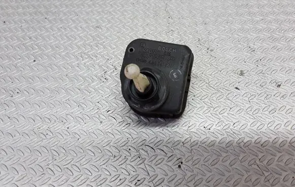 Audi A4 S4 B5 8D Headlight level adjustment motor 4D0941295
