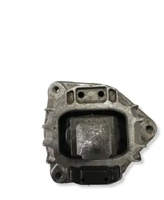 BMW 5 F10 F11 Engine mount bracket 68623513 6777382