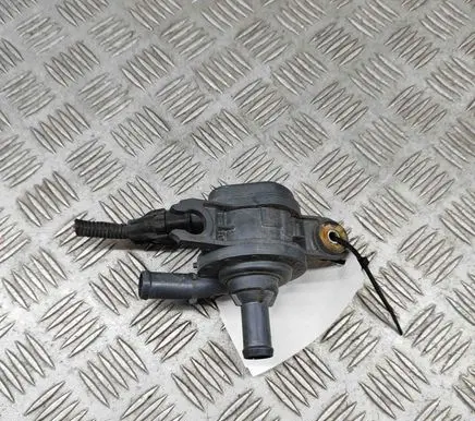 Toyota Prius (XW50) Electric auxiliary coolant/water pump G9040470401 G904047040