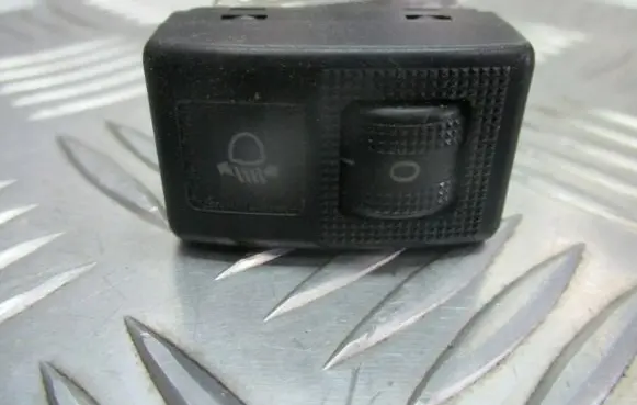 Mazda 2 Headlight level height control switch
