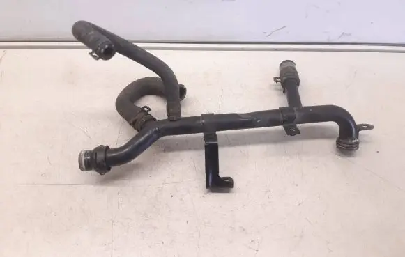 Audi A4 S4 B7 8E 8H Coolant pipe/hose 06B133335A PA66GF30