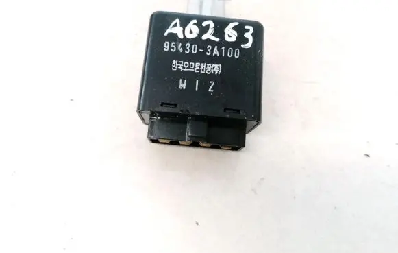 Hyundai Trajet Window wiper relay 954303A100 95430-3A100