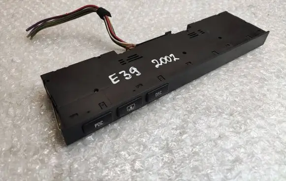 BMW 5 E39 Parking (PDC) sensor switch 8373775 61318373775