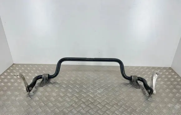 Mercedes-Benz C W205 Front anti-roll bar/sway bar A2053230465 18519322