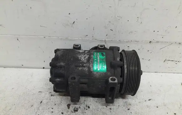 Volvo V50 Air conditioning (A/C) compressor (pump) 3M5H19D629HC