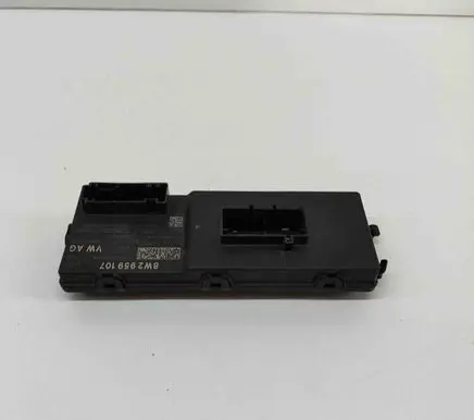 Audi E-tron GT Tailgate/trunk control unit/module A2C76548808 8W2959107